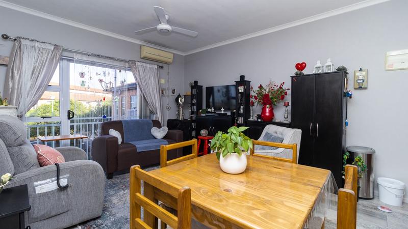 1 Bedroom Property for Sale in Sonkring Western Cape